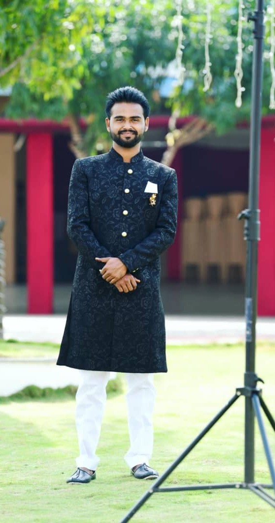 Sushil Ambekar – Creator of Hindu Prayer Lock